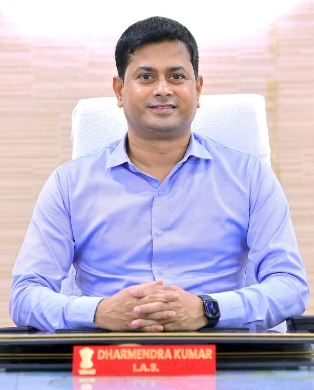 पश्चिम चम्पारण के  9 विधानसभा क्षेत्र के लिए सामान्य, पुलिस एवं व्यय प्रेक्षक नियुक्ति