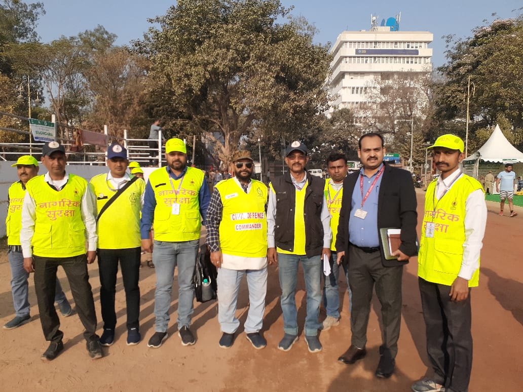 पटना में भूकंप का मॉक ड्रिल, सुरक्षा व्यवस्था का प्रशासनिक प्रदर्शन में कर्मियों का जलवा 