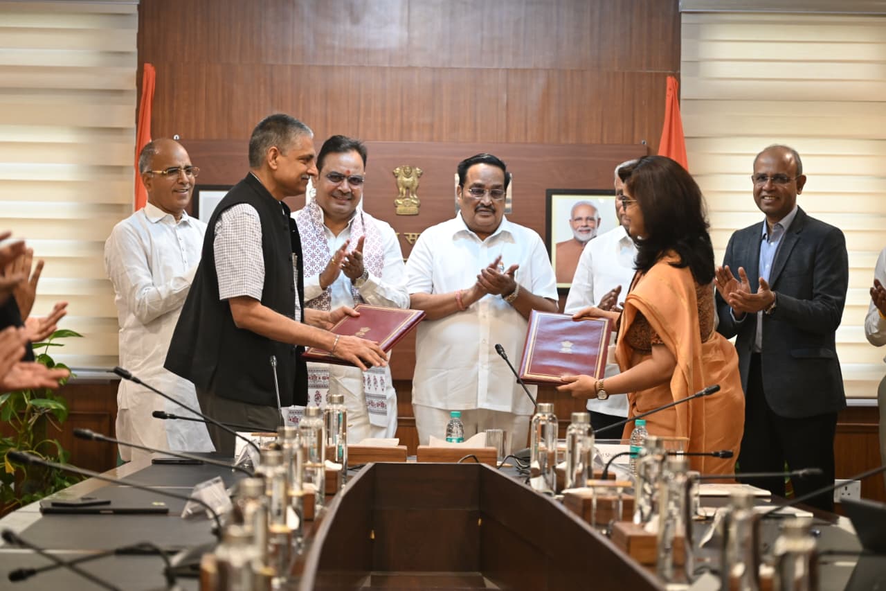 केन्द्रीय जलशक्ति मंत्री सी.आर.पाटिल की अध्यक्षतामें और मुख्यमंत्री राजस्थान भजनलाल शर्मा के मध्य एमओयु सम्पन्न