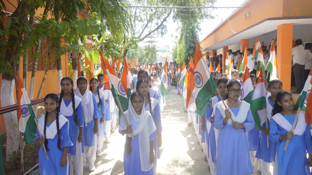 राष्ट्रगीत वंदे मातरम की 150 वीं वर्षगांठ के तीसरे चरण में  ‘राष्ट्र प्रथम’ की भावना के दृष्टिगत कार्यक्रम सम्पन्न 